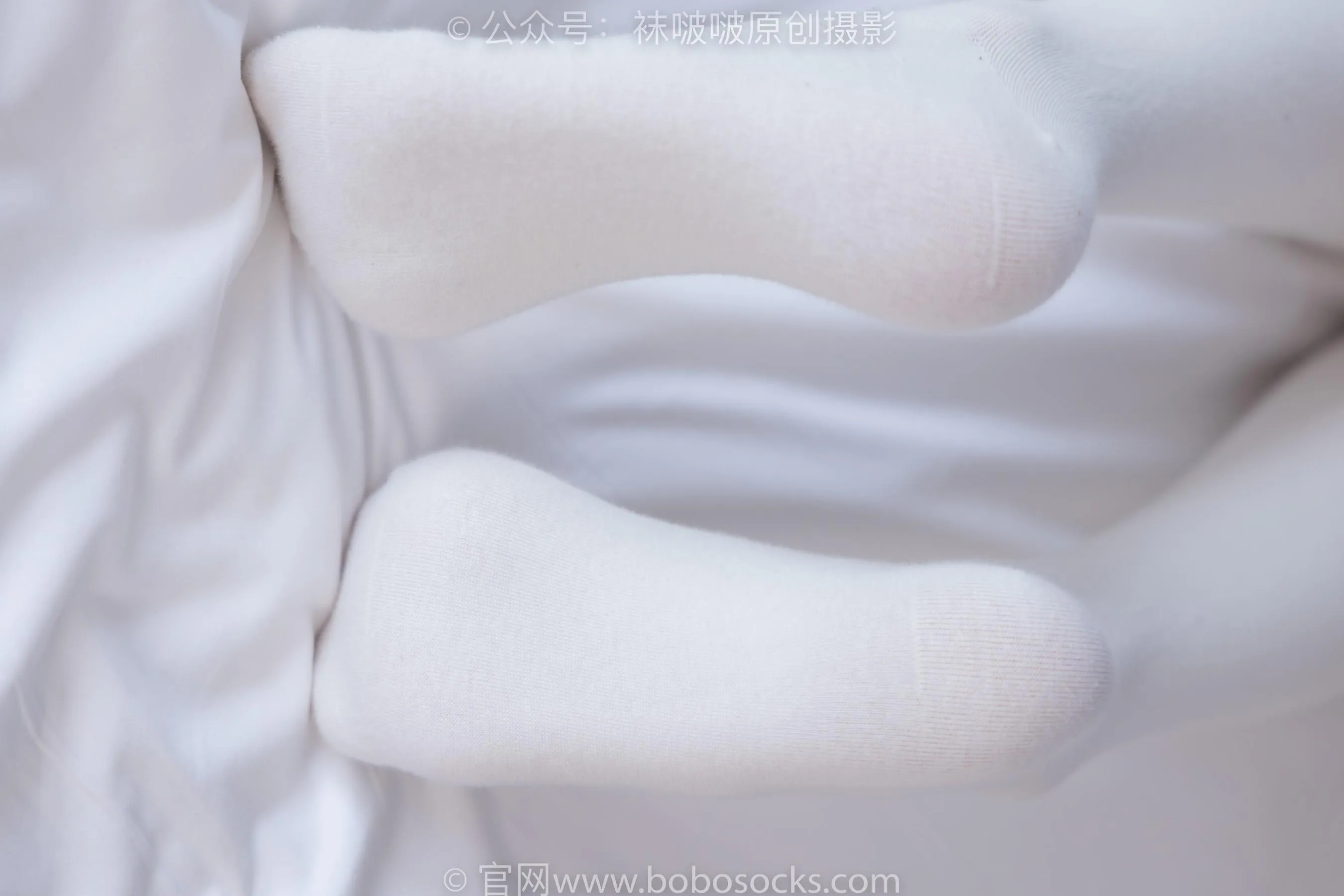 [BoBoSocks袜啵啵]NO.229 稚予-板鞋、皮鞋、两双大腿袜 [68P]插图4